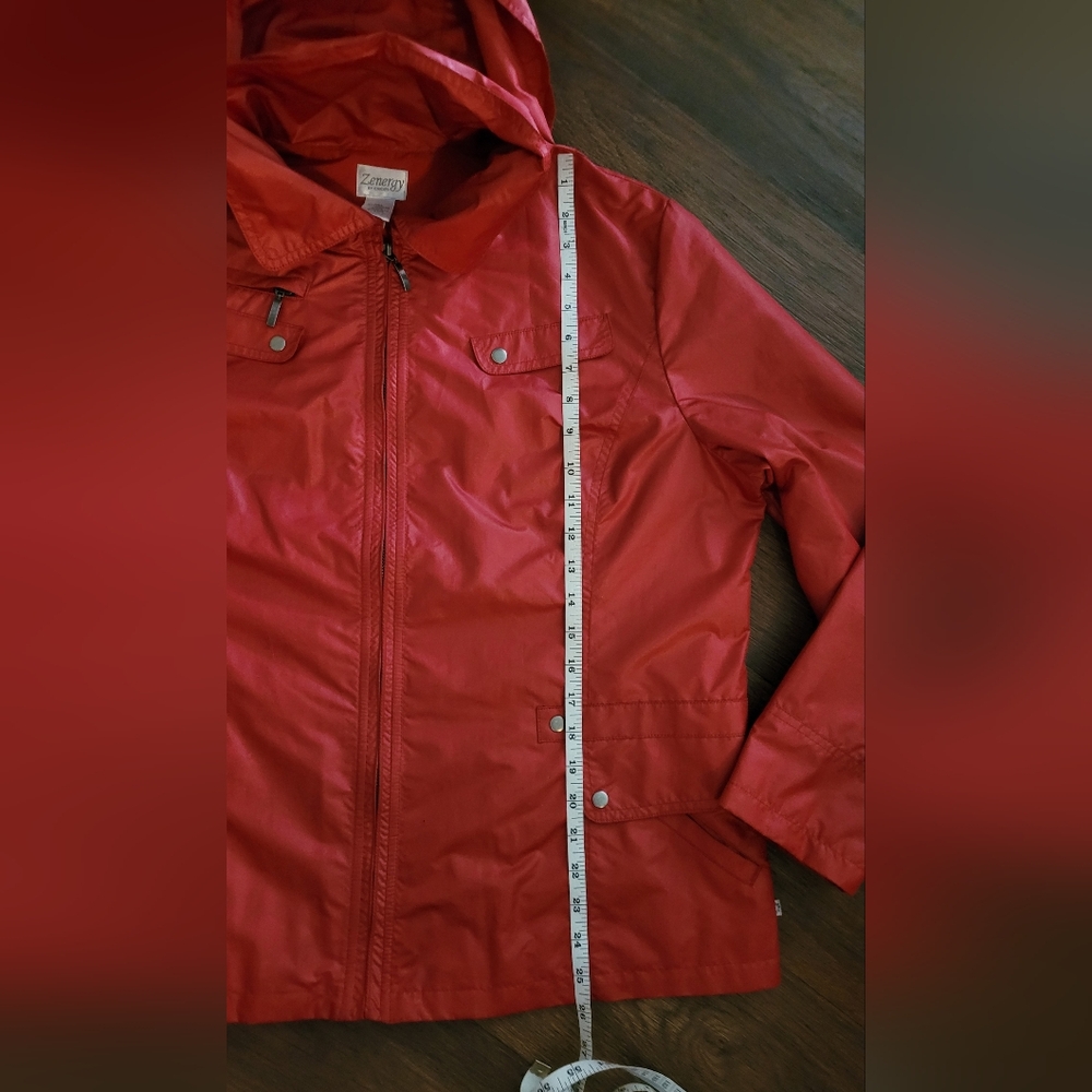 Chico's Zenergy Windbreaker Light Jacket Packable Hood, Women's XL, Cherry Red - Picture 13 of 13